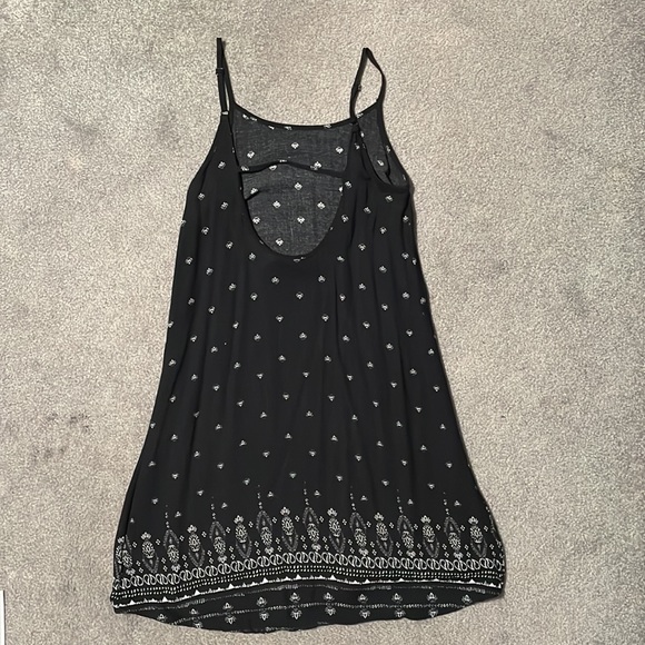 Black printed dress - Picture 2 of 5